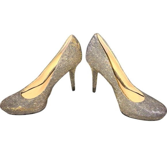 Gianni Bini Glitter Heels Bundle 8.5 | Silver & Iridescent Sparkle Pair - Picture 10 of 16